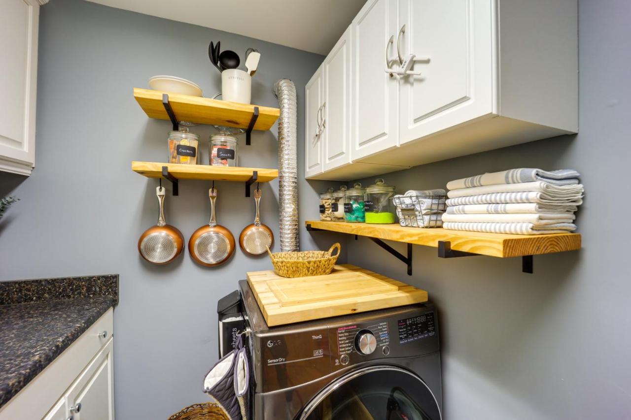 West Jefferson Vacation Rental Near River Екстериор снимка