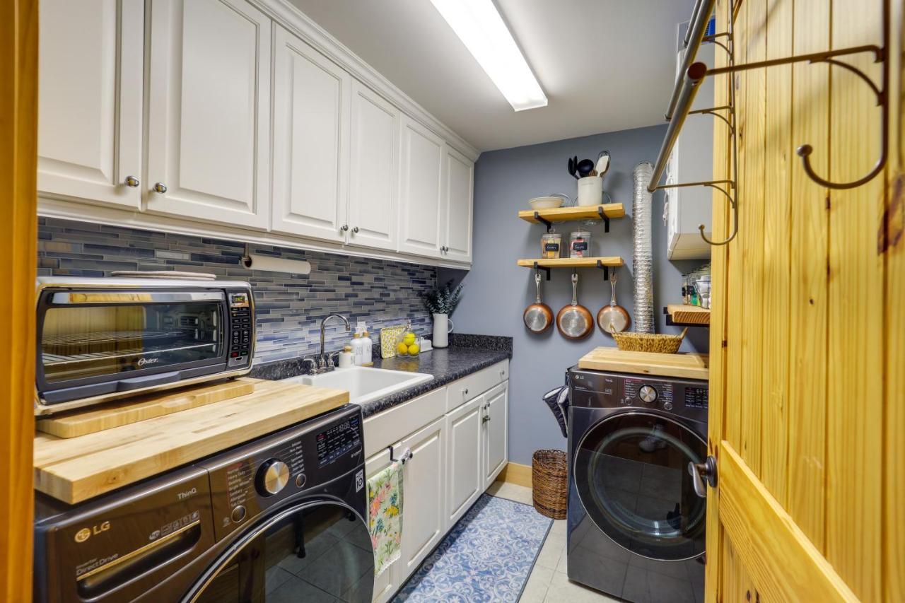 West Jefferson Vacation Rental Near River Екстериор снимка