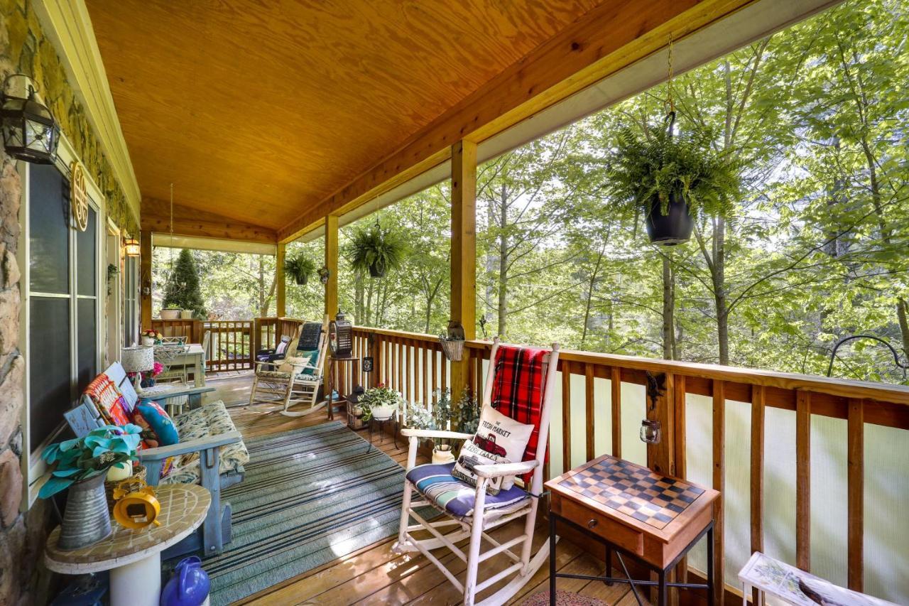 West Jefferson Vacation Rental Near River Екстериор снимка
